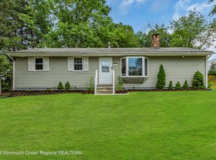 47 Redwood Pl, Jackson, NJ 08527