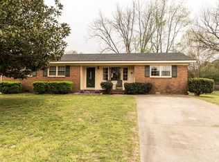 205 Princeton Rd, Warner Robins, GA 31093