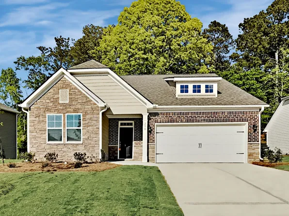 258 Lake Vista Dr, Loganville, GA 30052