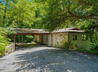 258 Stott Ln, Gatlinburg, TN 37738