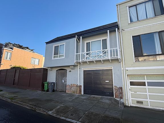 2nd image of 2721 Taraval St