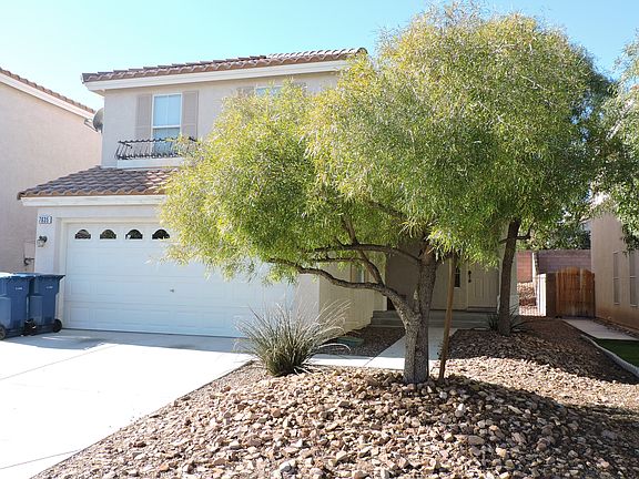 2nd image of 7635 Glorietta Bay Ct