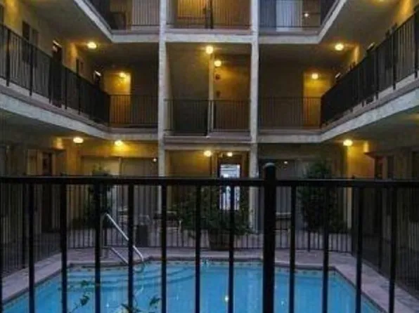 21219 Roscoe Blvd Unit 215, Canoga Park, CA 91304