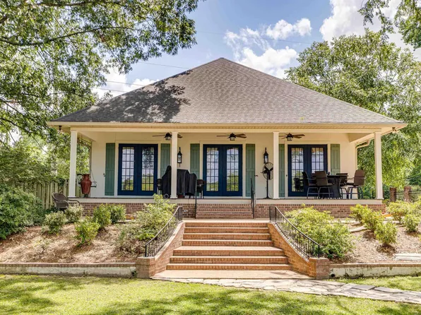 237 River Oaks Dr, West Monroe, LA 71291