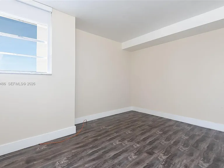 300 NW 42nd Ave #411 — Photo 22