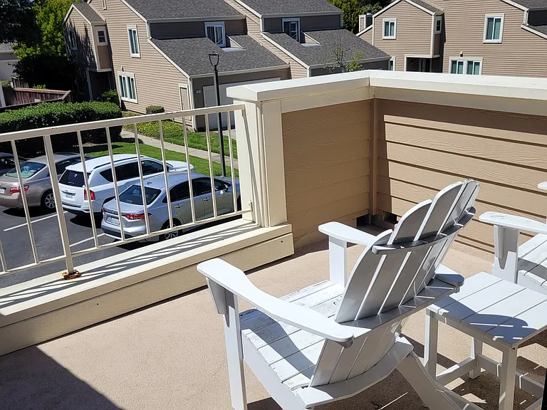 284 Crown Cir — Photo 4