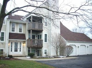 1217 W River Rd N, Elyria, OH 44035