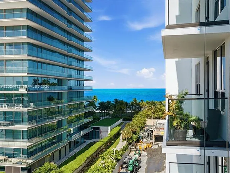 10185 Collins Ave #703 — Photo 17