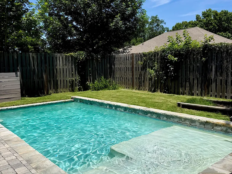 61 Hoffren Dr — Photo 3