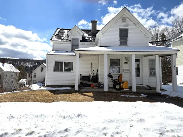 243 Pine Street, Rumford, ME 04276