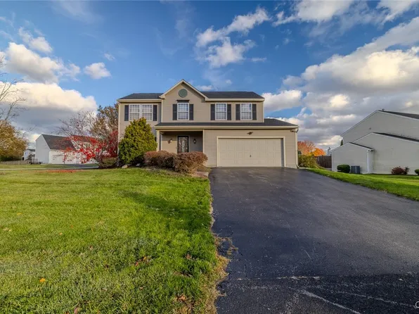 5101 Old Barn Rd, Clay, NY 13041