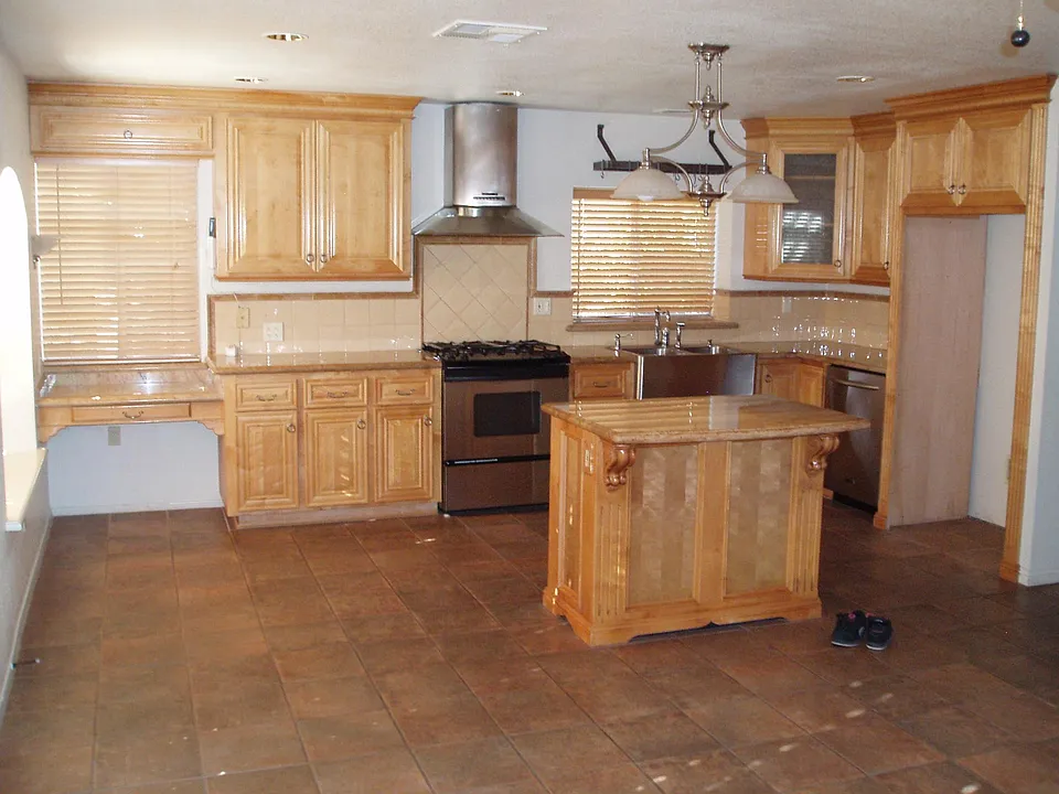 544 Regency Cir