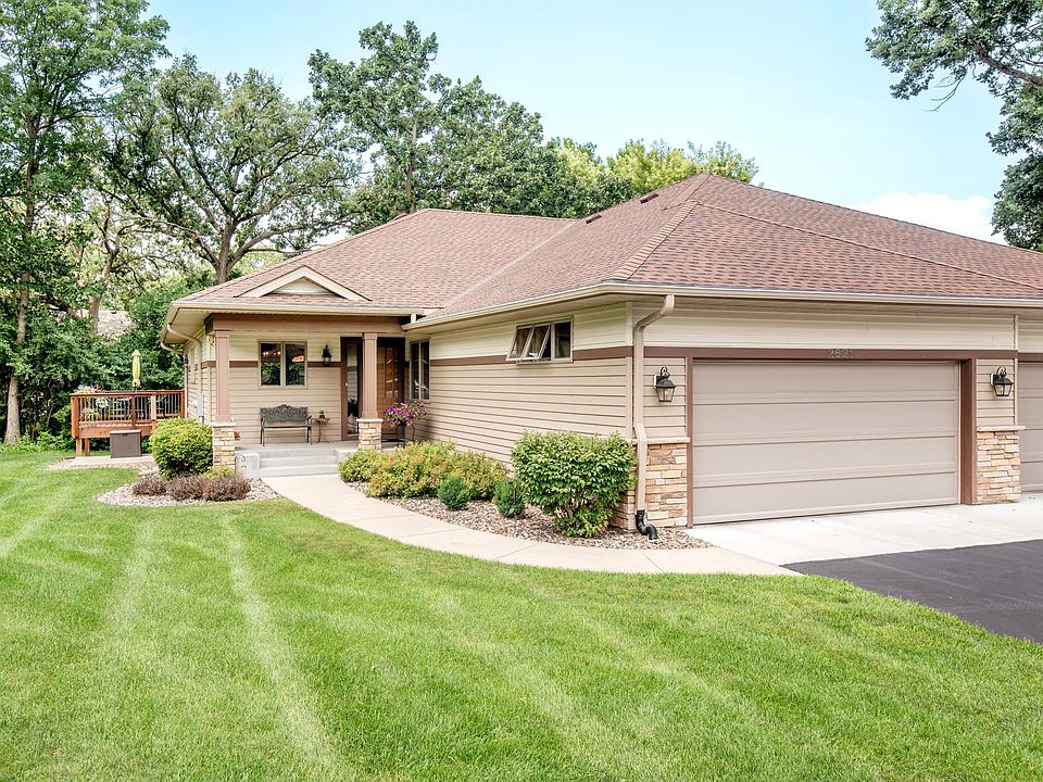 1st image of 2621 Cardinal Ct
