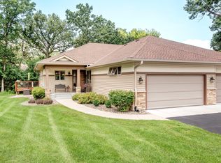 2621 Cardinal Ct, North Saint Paul, MN 55109