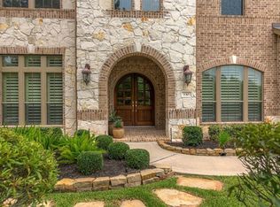 330 E Tupelo Green Cir, Spring, TX 77389