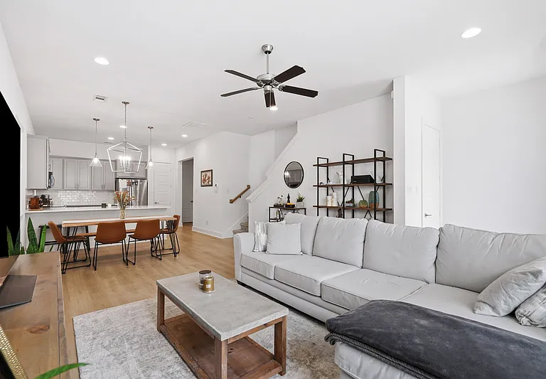 2817 Stanley Ave #1 — Photo 4