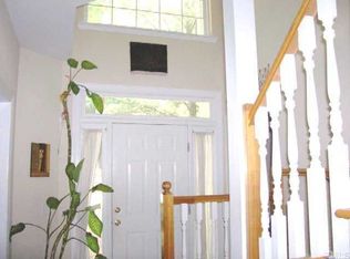 205 Coorsdale Dr, Cary, NC 27511