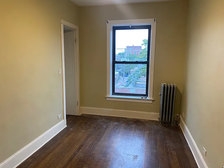 1513 W Winnemac Ave #2E — Photo 7