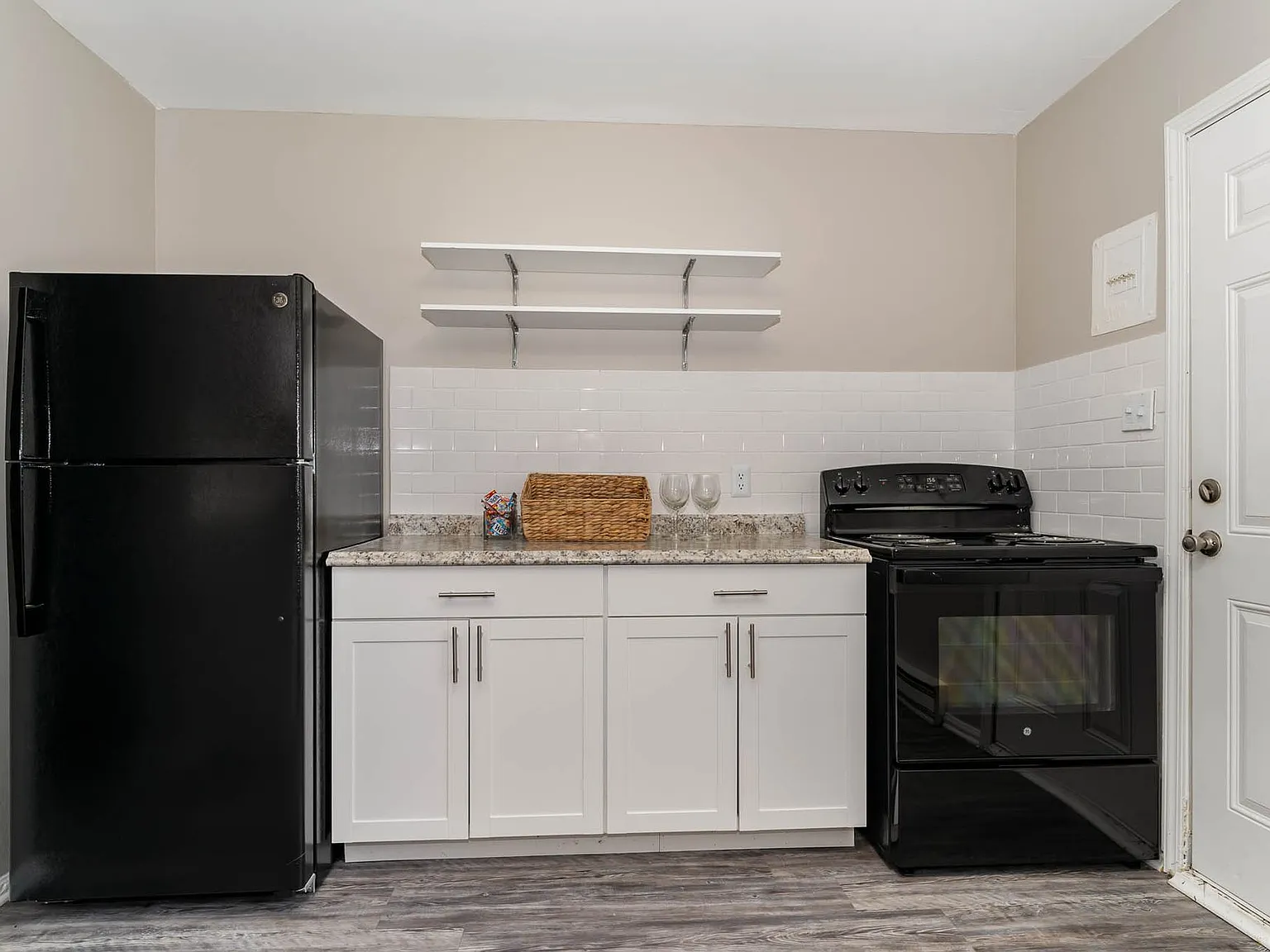 The Heights Townhomes — Photo 4