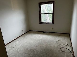 5th image of 2130 Ivy Ct