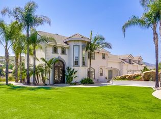 10055 Pebble Creek Ln, El Cajon, CA 92021