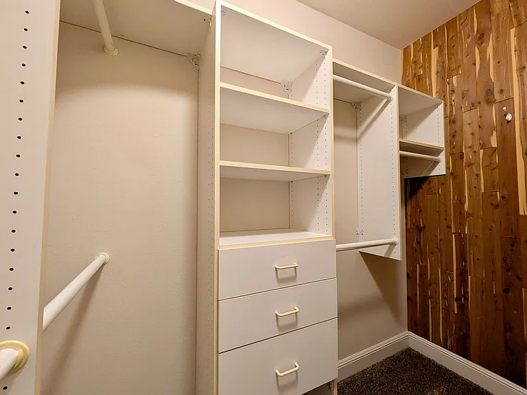 3014 NW Chapin Dr — Photo 30