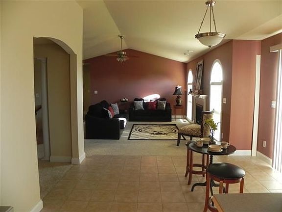 3rd image of 1846 Deerfield Dr
