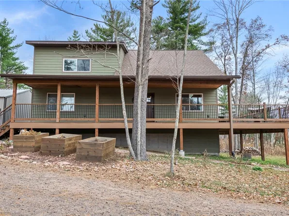 W6103 Foss Lane, Spooner, WI 54801