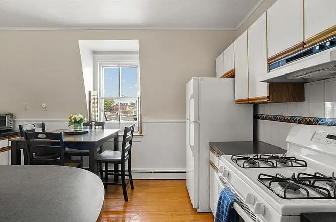 52 Sullivan St #3 — Photo 6