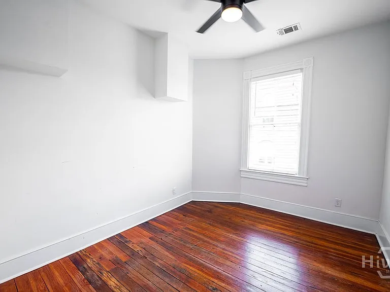 1313 Whitaker St #C — Photo 15