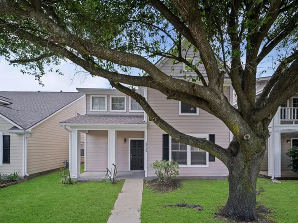 3739 E Traditions Ct, Houston, TX 77082