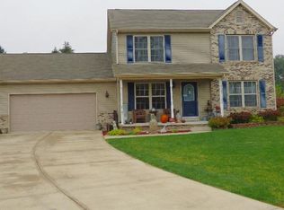 501 Walnut Ridge Ln, Valparaiso, IN 46385