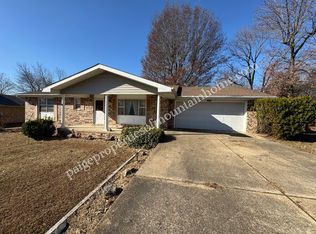 1414 Carroll St, Mountain Home, AR 72653