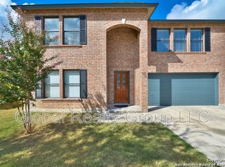 2929 Cottonwood Dr, Schertz, TX 78154
