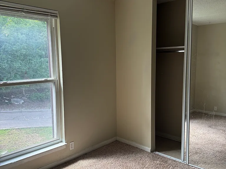 708 Dondee Dr #10 — Photo 6