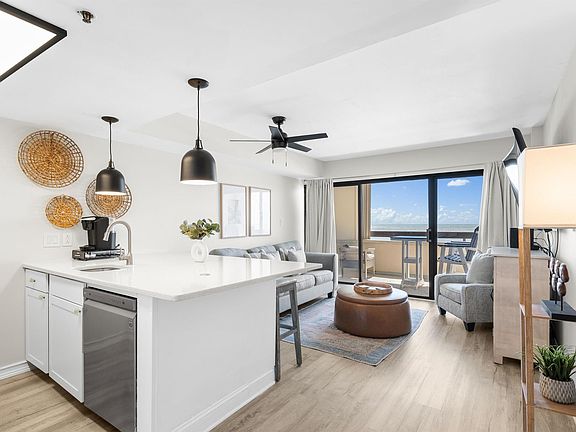 5th image of 6100 N Ocean Blvd. #305