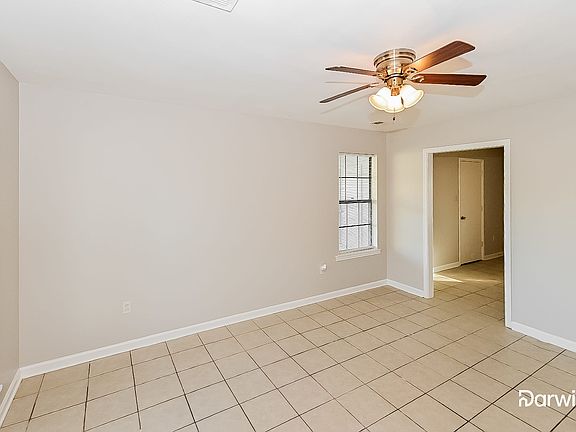 5th image of 10571 Chateau Rd