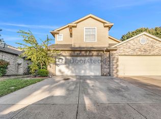 1003 Enfilar Ln, Arlington, TX 76017