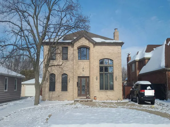 8356 W Winona St, Norridge, IL 60706