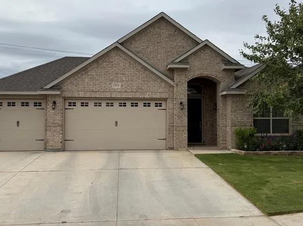 1703 Overshine Ln, Midland, TX 79705