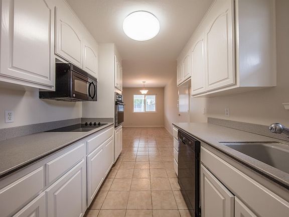 4th image of 351 Rosemont Dr