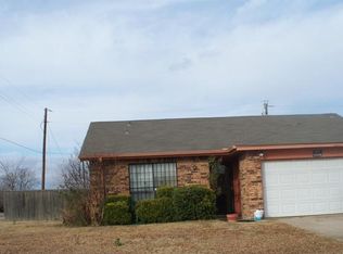 837 Tamerisk Dr, Lancaster, TX 75134