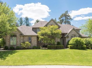 6431 Woodcliffe Ln, East Lansing, MI 48823