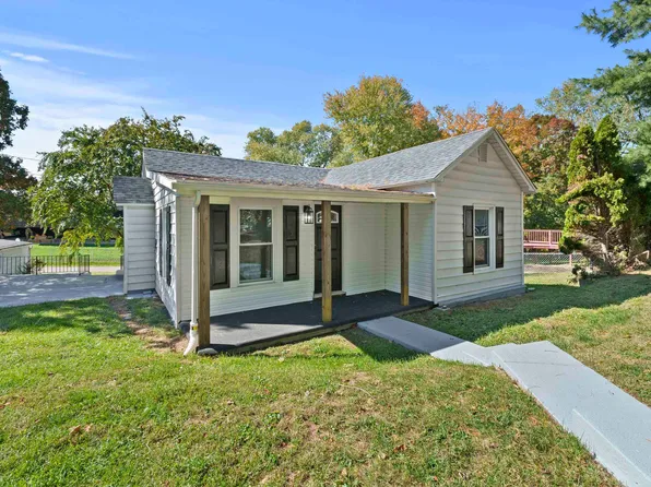 4148 Mound St, Ashland, KY 41101