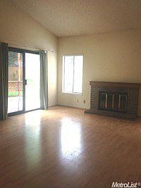 4th image of 1233 Fall Creek Way