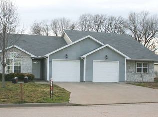 2067 Marigold, Carthage, MO 64836