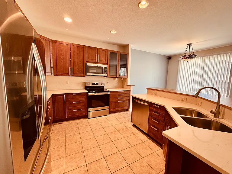 4614 Belford Cir — Photo 14