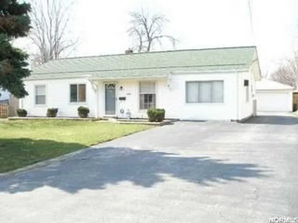 1258 E 360th St, Eastlake, OH 44095