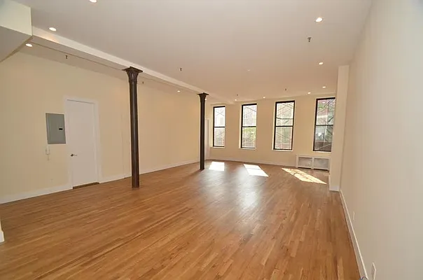 Rented by Buchbinder & Warren | media 13