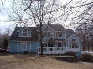 7277 Dryer Rd, Victor, NY 14564